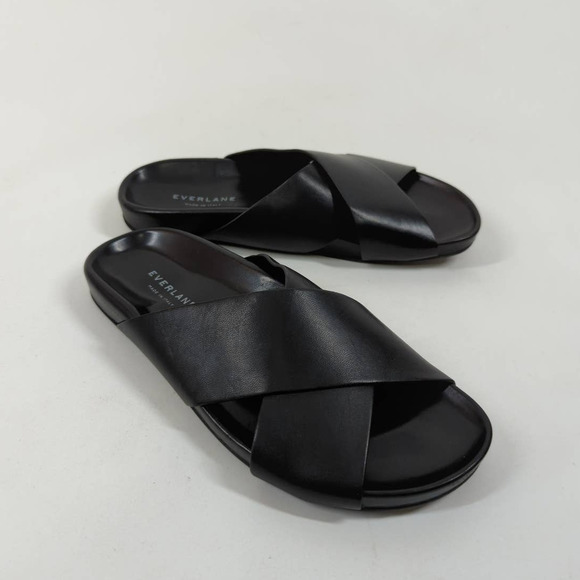Everlane Shoes - Everlane Black Leather Day Crossover Sandal Flat Size 8 Women's NWOT NWOB
